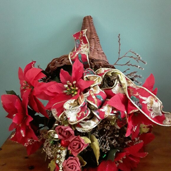 Vintage Two-Footed Cornucopia with Holiday Decor - Picture 1 of 6